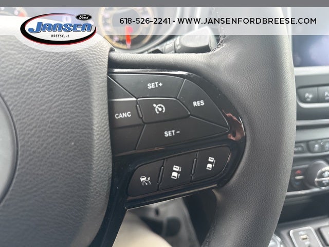 2023 Jeep Cherokee Altitude