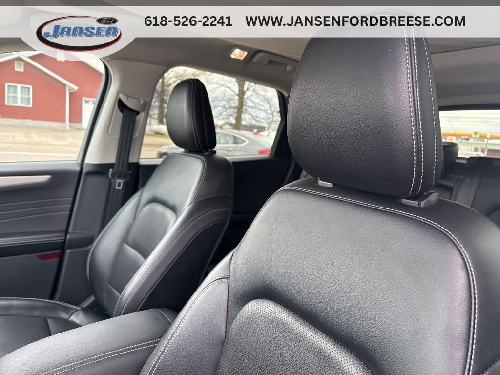 2021 Ford Escape SEL