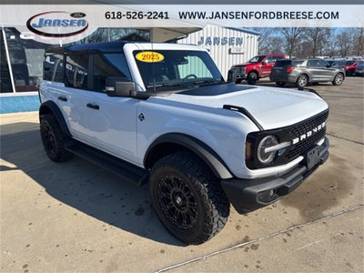 2025 Ford Bronco Outer Banks