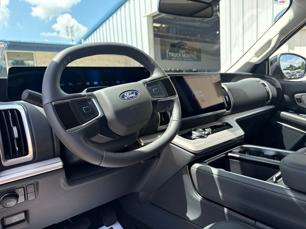 2027 Ford Expedition Max Active