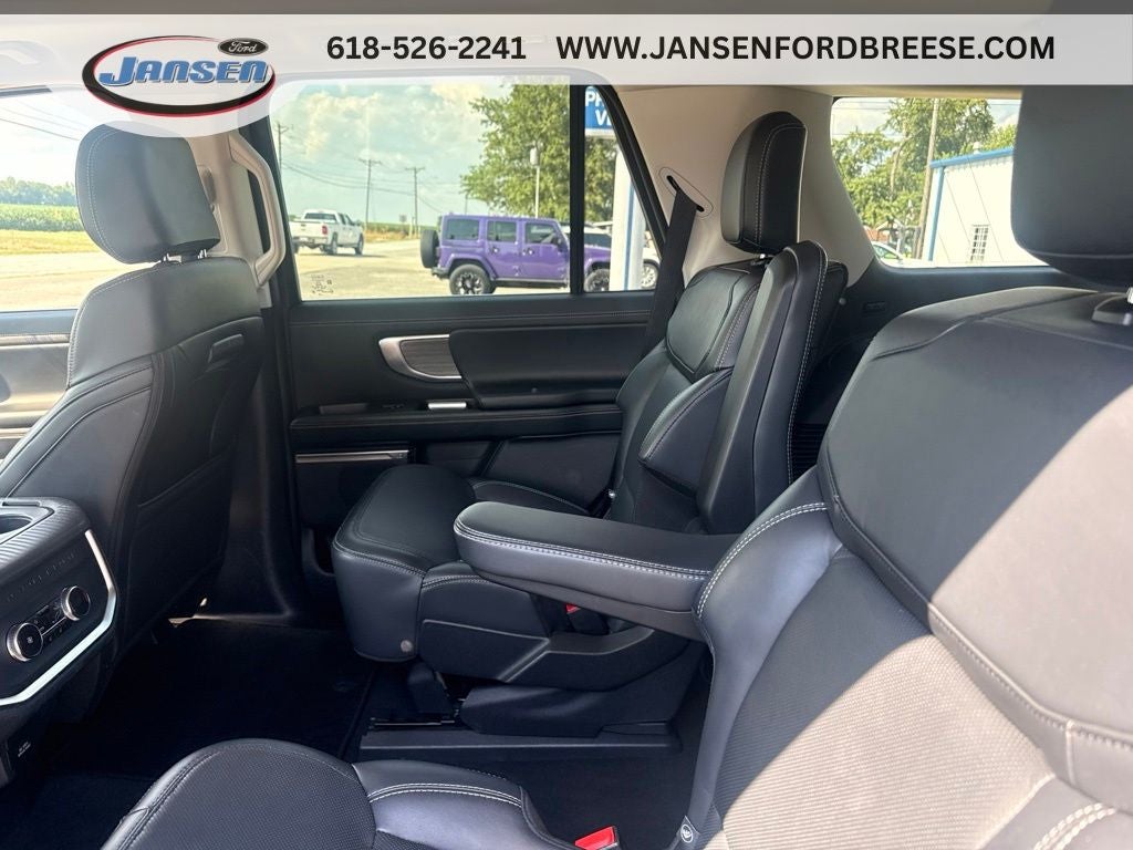 2025 Ford Expedition Platinum