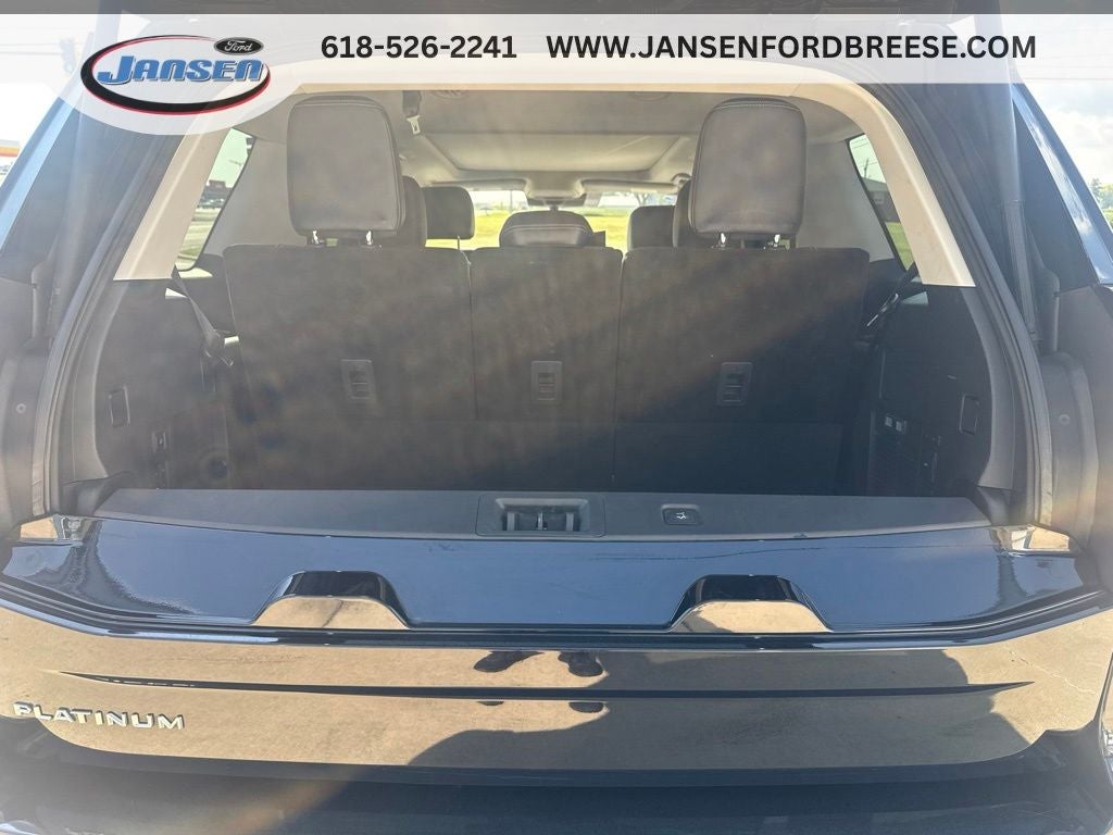 2025 Ford Expedition Platinum