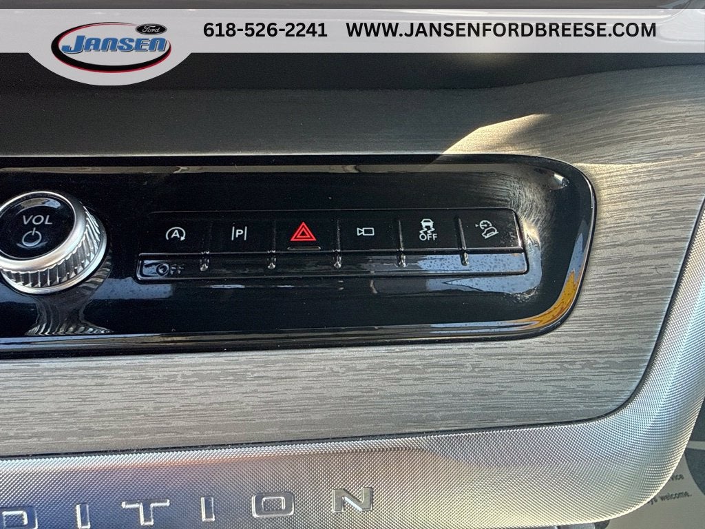 2025 Ford Expedition Platinum