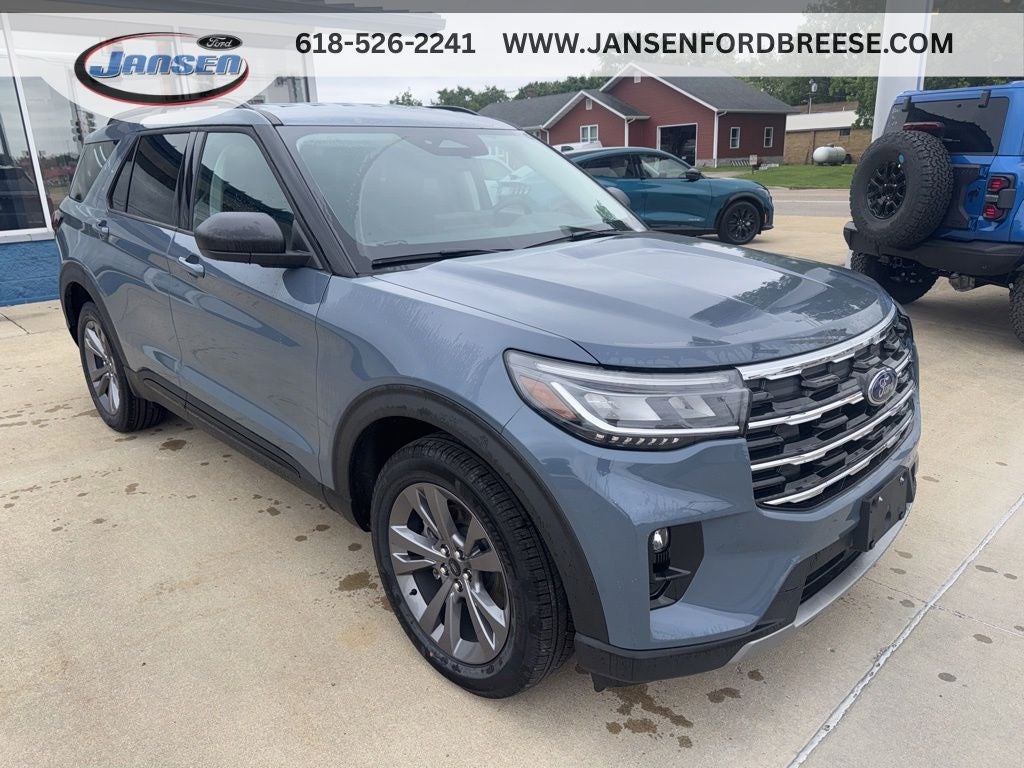 2026 Ford Explorer Active 4WD's photo