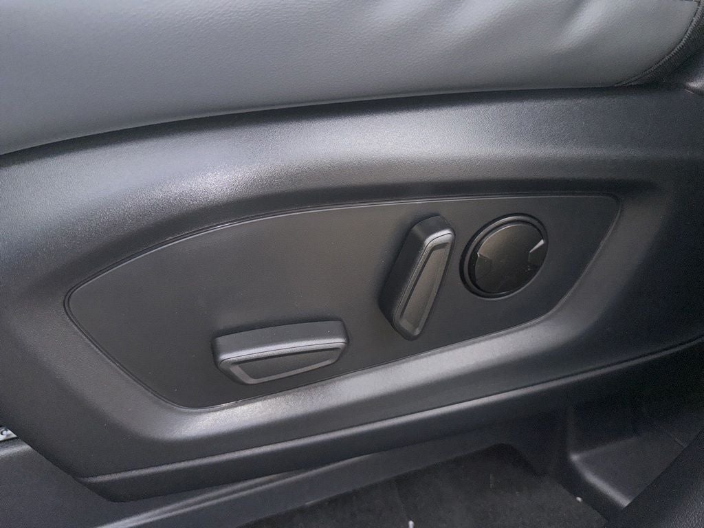 2026 Ford Explorer Active - Photo 11