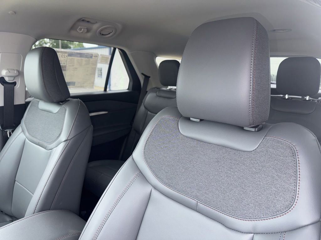 2026 Ford Explorer Active - Photo 12