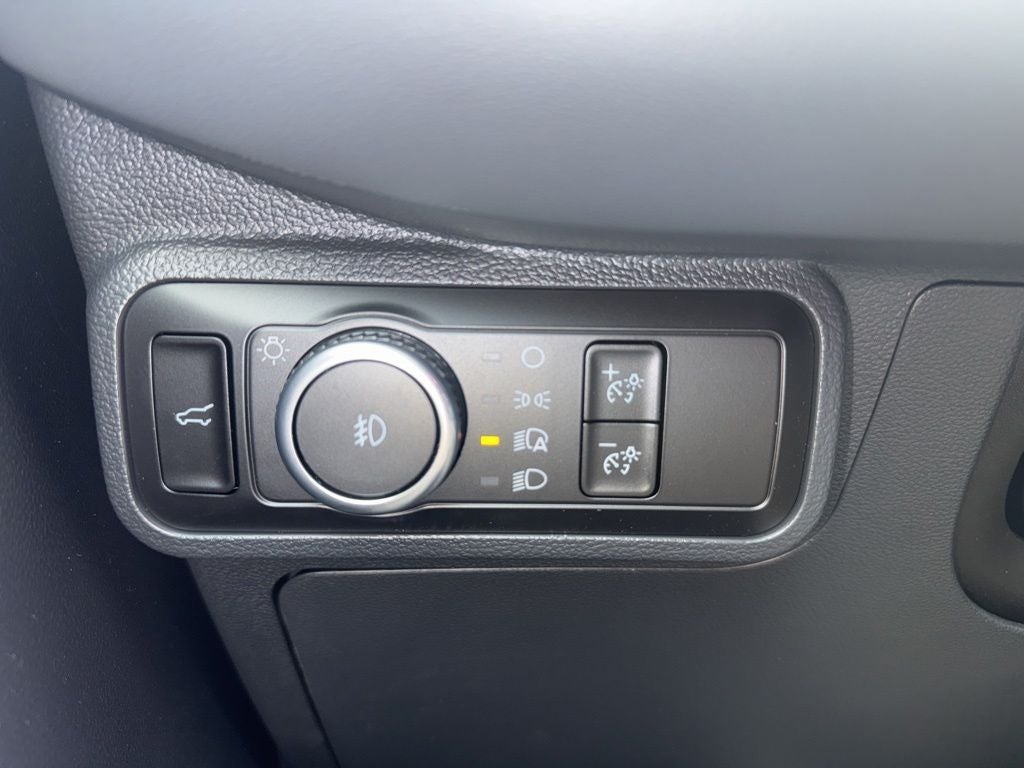 2026 Ford Explorer Active - Photo 15
