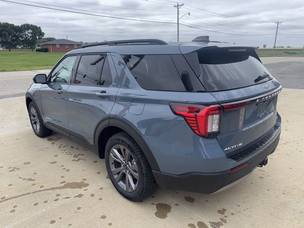 2026 Ford Explorer Active - Photo 4