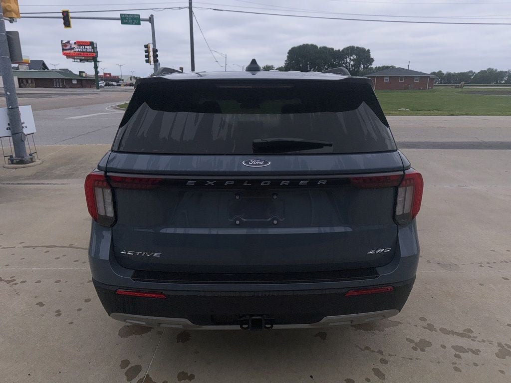 2026 Ford Explorer Active - Photo 6