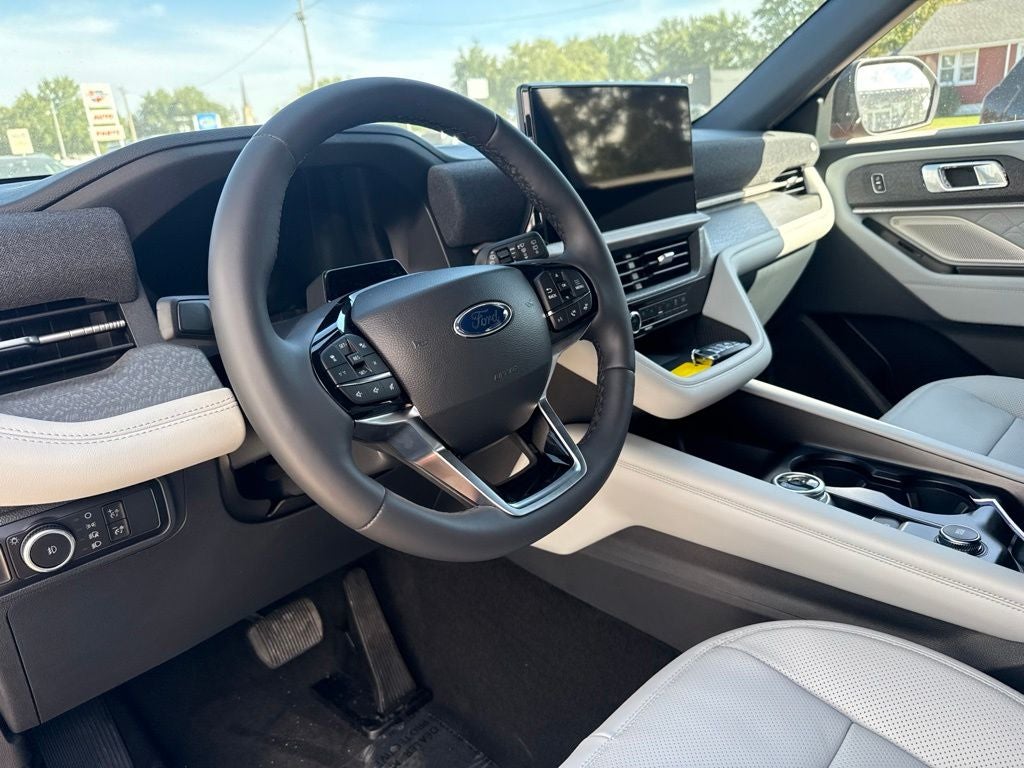 2027 Ford Explorer Platinum