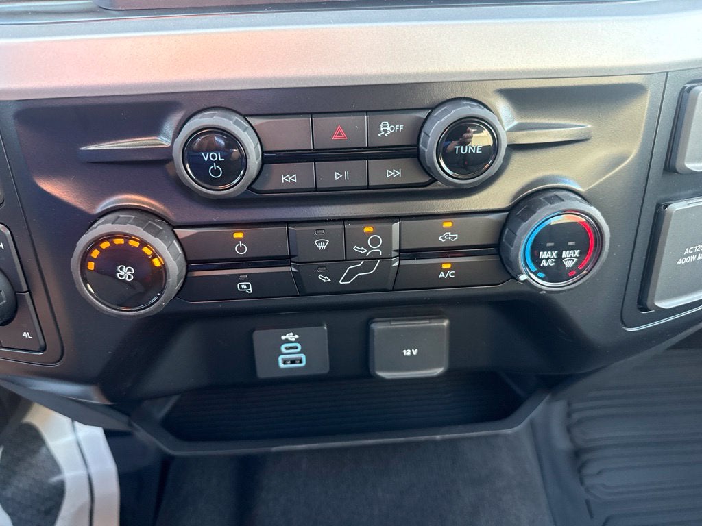2027 Ford F-250SD XLT