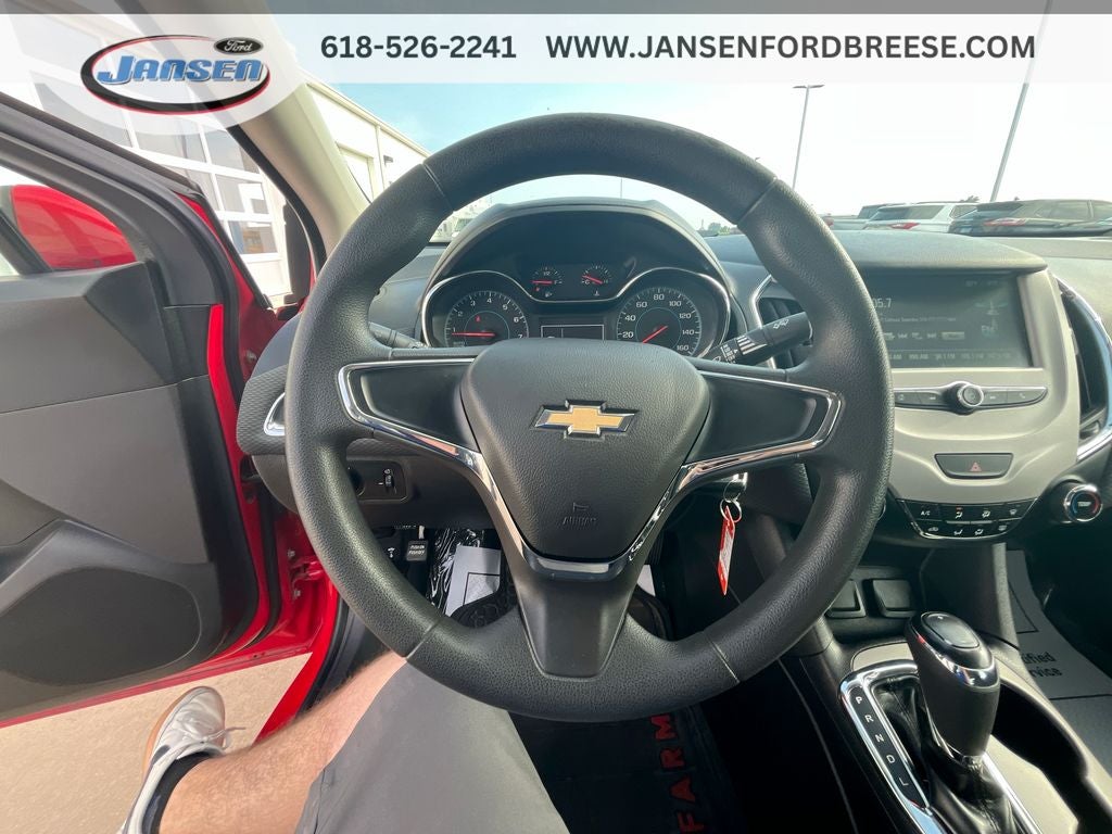 2018 Chevrolet Cruze LS