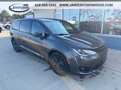 2019 Chrysler Pacifica Touring Plus