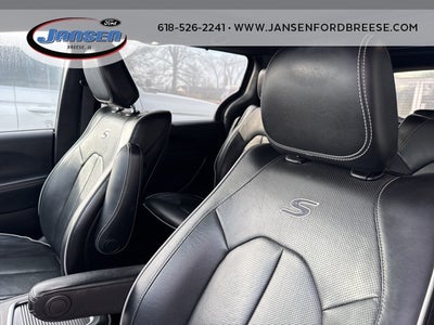 2020 Chrysler Pacifica Hybrid Limited