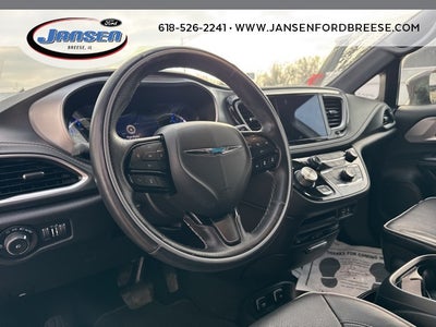 2020 Chrysler Pacifica Hybrid Limited