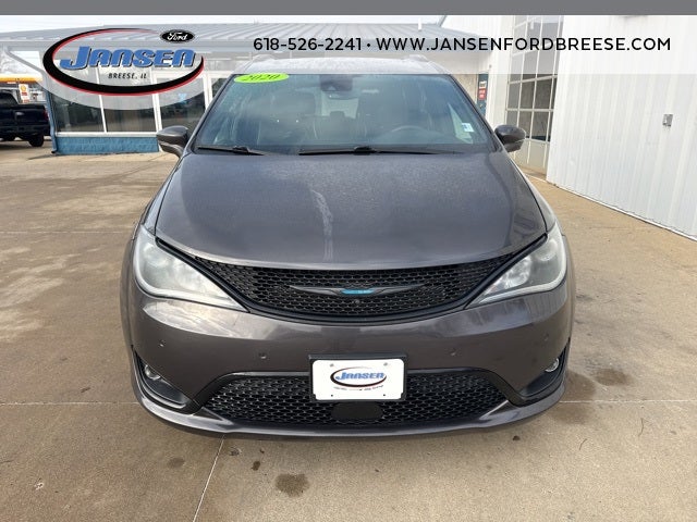 2020 Chrysler Pacifica Hybrid Limited