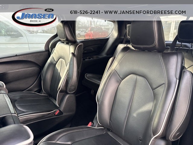 2020 Chrysler Pacifica Hybrid Limited