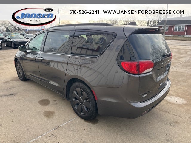 2020 Chrysler Pacifica Hybrid Limited