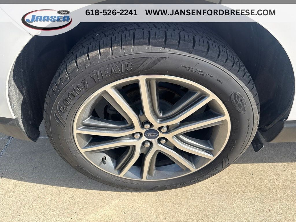 2019 Ford Edge Titanium