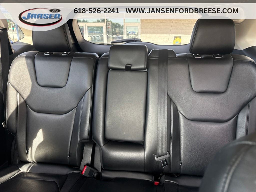 2019 Ford Edge Titanium