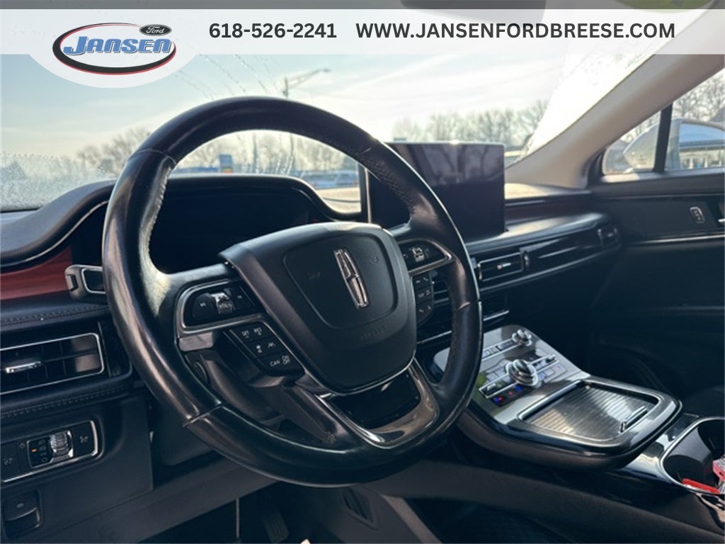 2022 Lincoln Nautilus Reserve