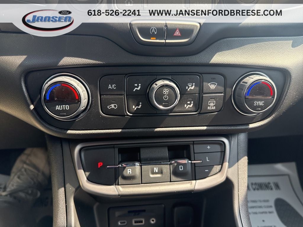 2023 GMC Terrain AT4