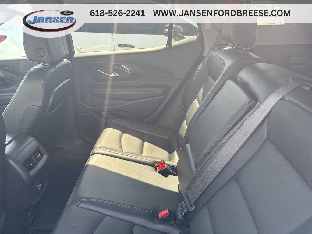 2023 GMC Terrain AT4