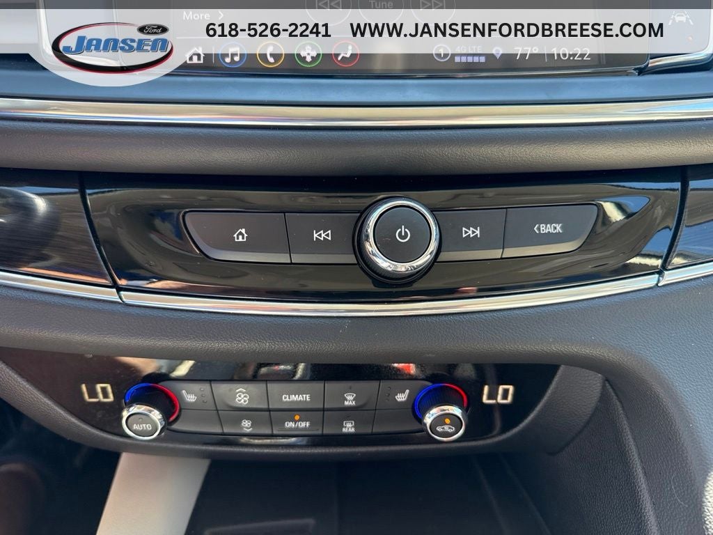 2023 Buick Enclave Essence