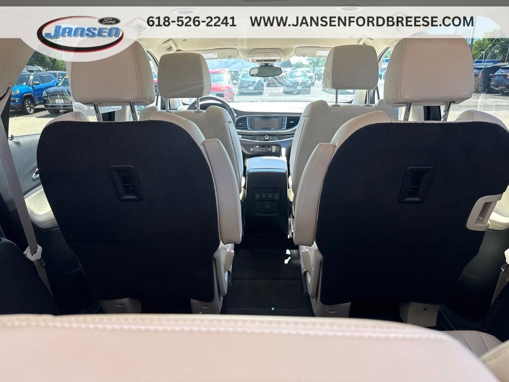 2023 Buick Enclave Essence