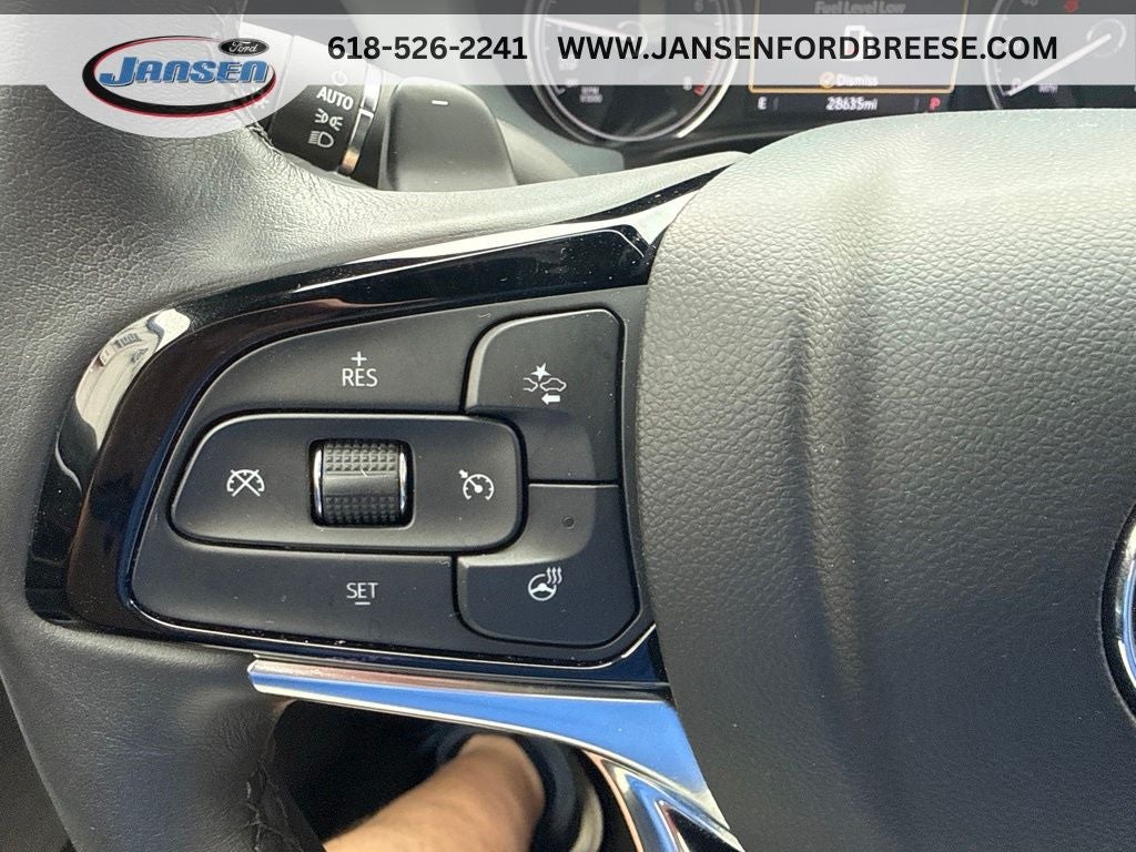 2023 Buick Enclave Essence