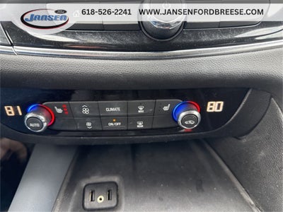 2018 Buick Enclave Essence