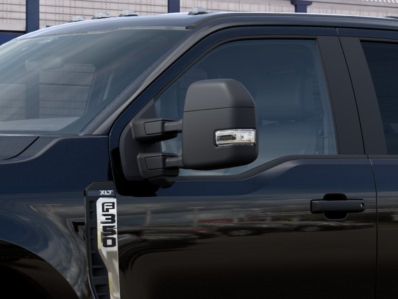 2027 Ford Super Duty F350 4X4 S/C