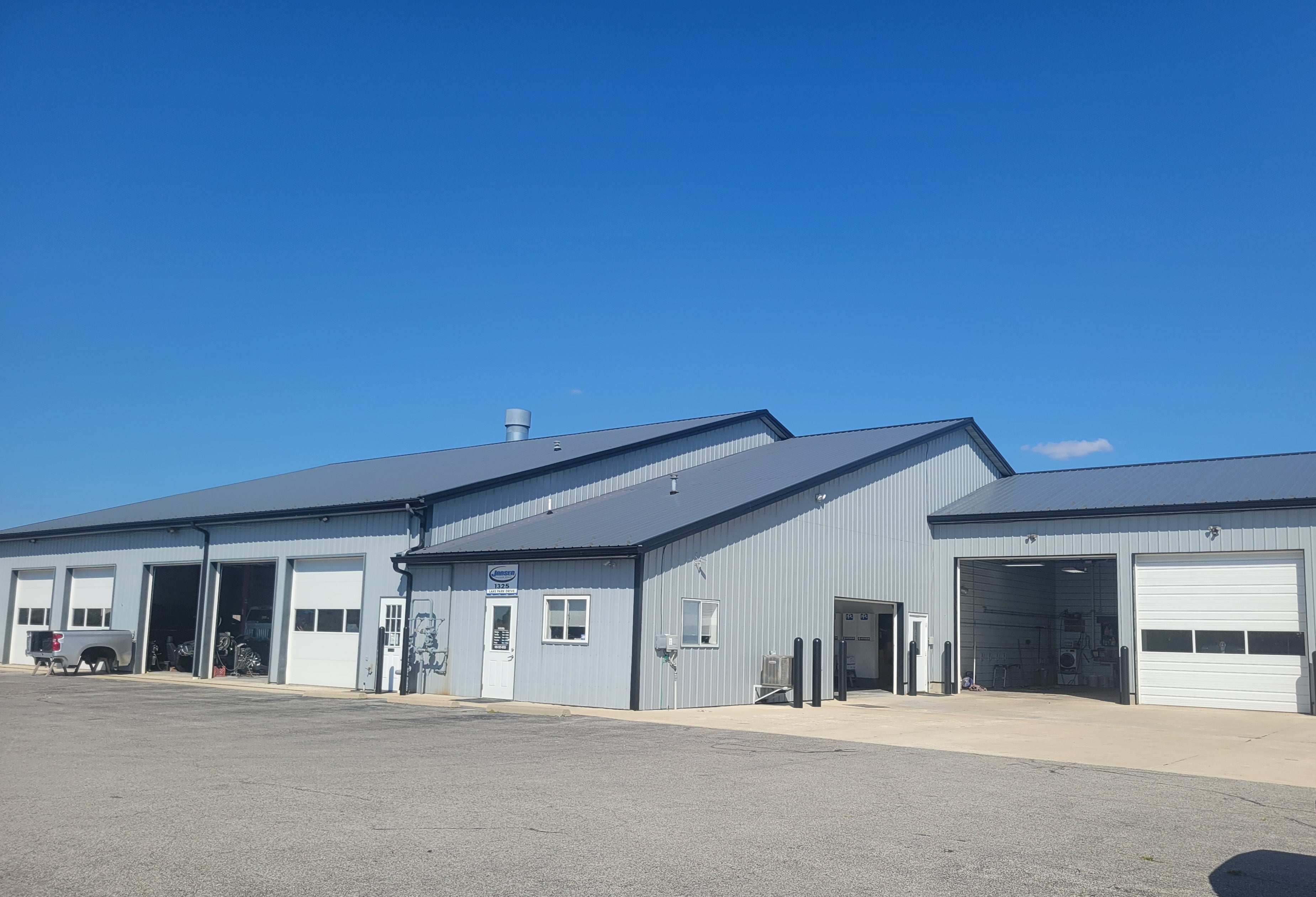 exterior Jansen Ford of Breese in Breese IL